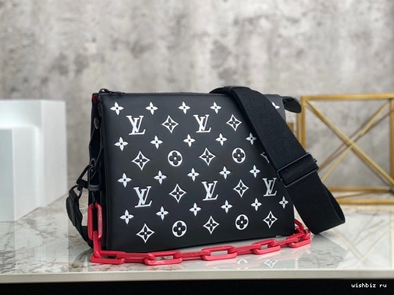 WIS VUITTON COUSSIN PM LOUIS 0813